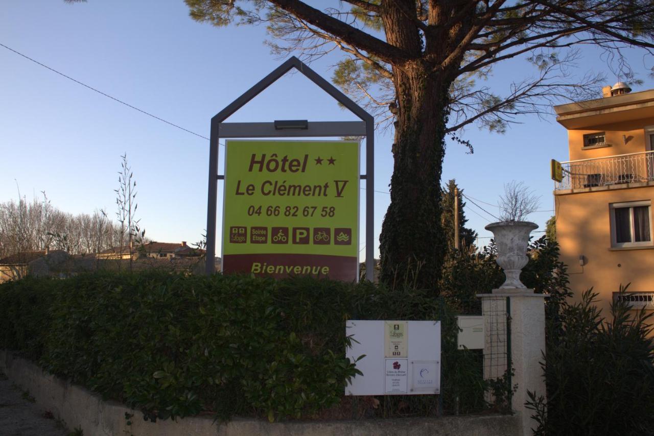 Logis Hotel Le Clement V Roquemaure  Buitenkant foto